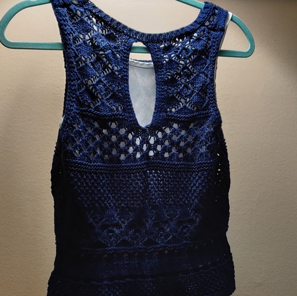 Two-Layer Top - Picture 3 of 4